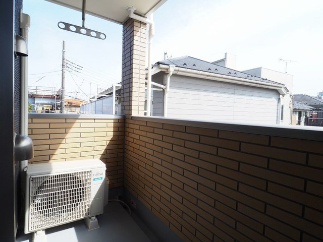 フォレストオハナ　Ｂ棟のバルコニー