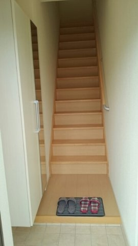 ブリッサ　セレノの玄関