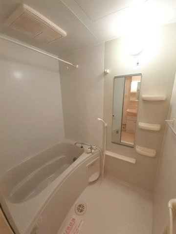 フォレスタの浴室