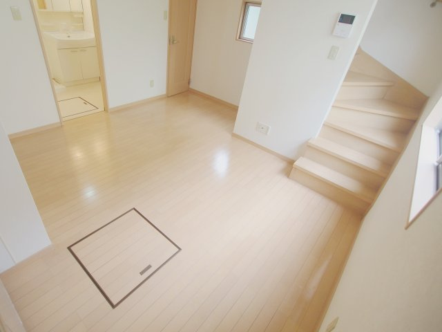 ソフィアコート海田昭和町の居間・リビング