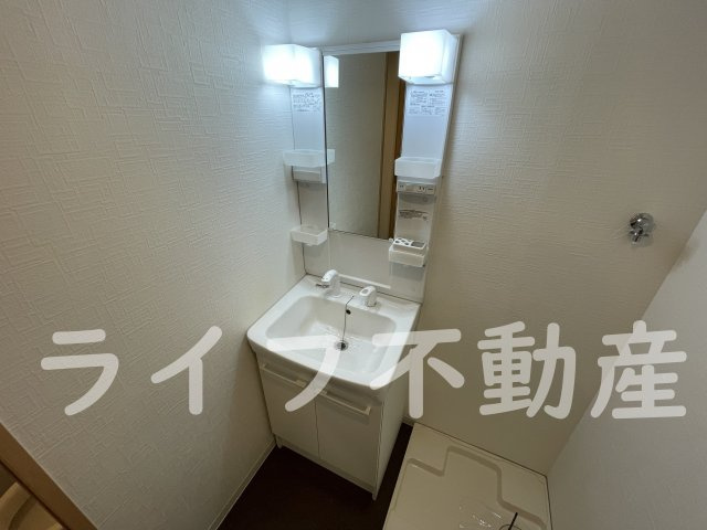 シャルマン・ヴァンベールの独立洗面台|独立洗面化粧台が付いています