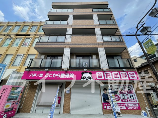 シャルマン・ヴァンベールの外観|落ち着いた雰囲気の外観です