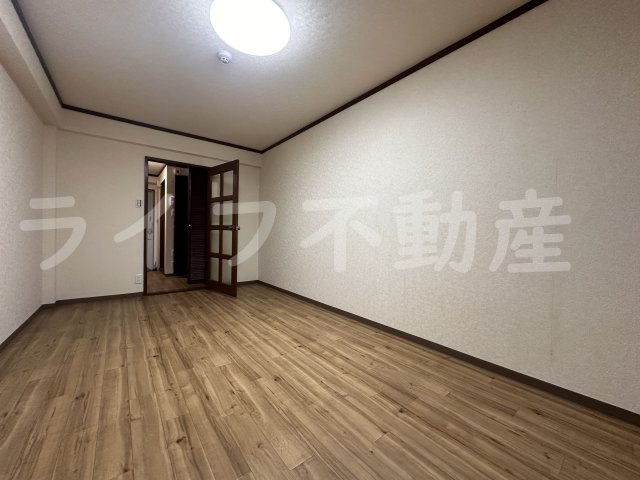 ImazatoTower の居間・リビング|使いやすいリビングです