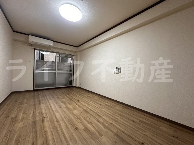 ImazatoTower の居間・リビング|使いやすいリビングです