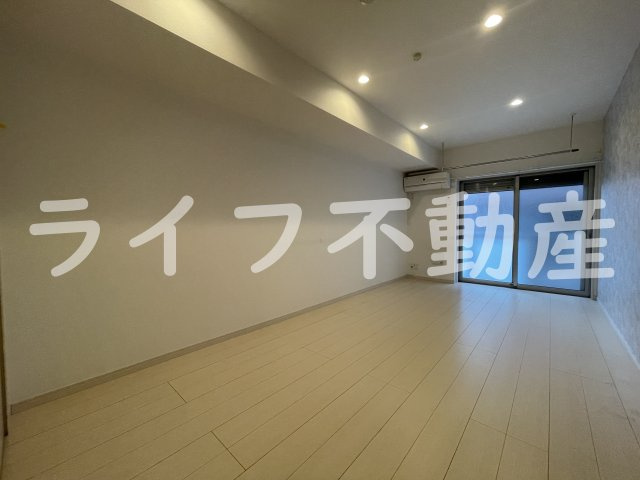 Tom‘HouseIMAZATOの居間・リビング|おしゃれな居間です