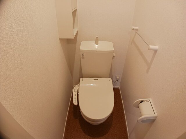 マーベラスＡのトイレ|落ち着いたトイレです