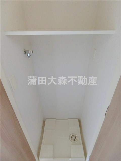 エクセルシオール羽田の設備|室内洗濯機置場