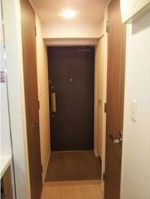 エクセルシオール羽田の玄関