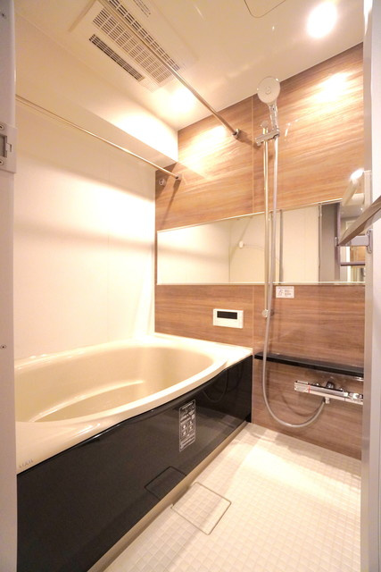 ＣＲＥＡＴＩＦ桜新町の浴室|※写真は同タイプ住戸です。