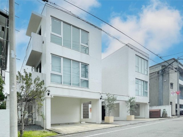 世田谷区玉川田園調布２丁目の賃貸マンションの外観|外観です