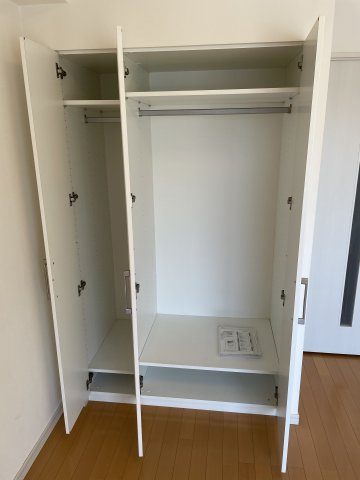 レジオス世田谷尾山台の収納|こまごまとしたものを収納できそうですね