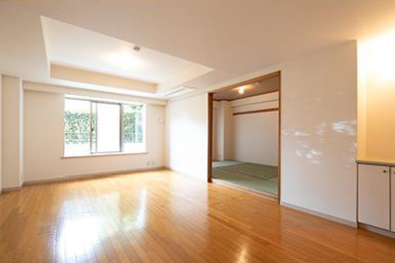 豊島区池袋本町２丁目の賃貸マンションの居間・リビング