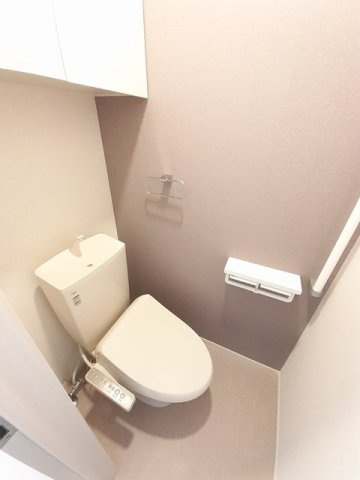 Ｙ’ｓ　ミニョンのトイレ|落ち着いたトイレです