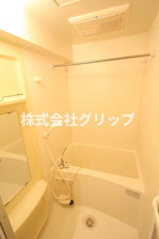 ガラ・シティ横浜西口の浴室