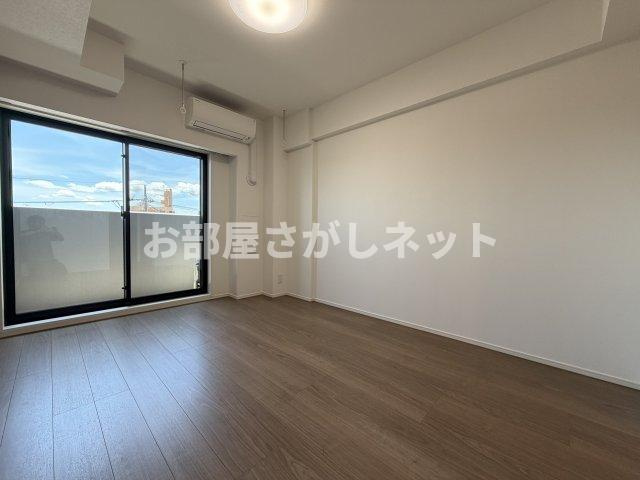 プラシア蒲田 ＴＨＥ ＧＲＡＮＤ ＲＥＳＩＤＥＮＣＥの居間・リビング
