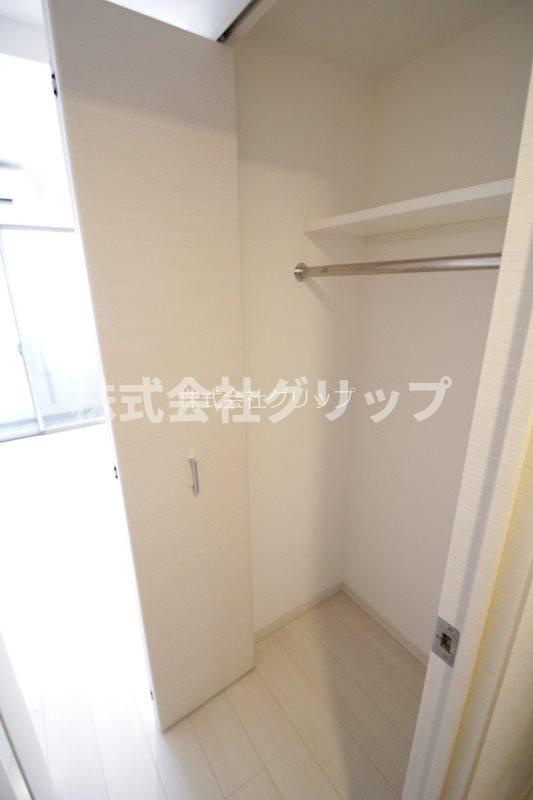 横浜市中区野毛町３丁目の賃貸マンションの収納