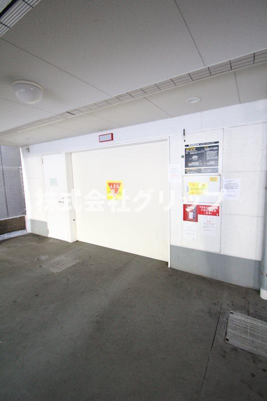 横浜市中区野毛町３丁目の賃貸マンションの外観