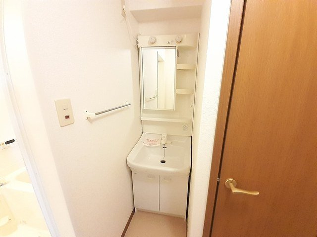 サニーヴィラ弐番館の洗面所