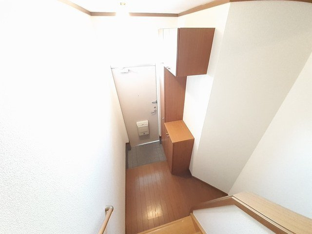 サニーヴィラ弐番館の玄関
