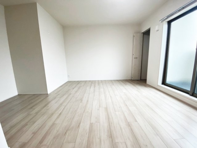 フジパレス仁川Ⅰ番館の居間・リビング|※同建物の類似写真となります。