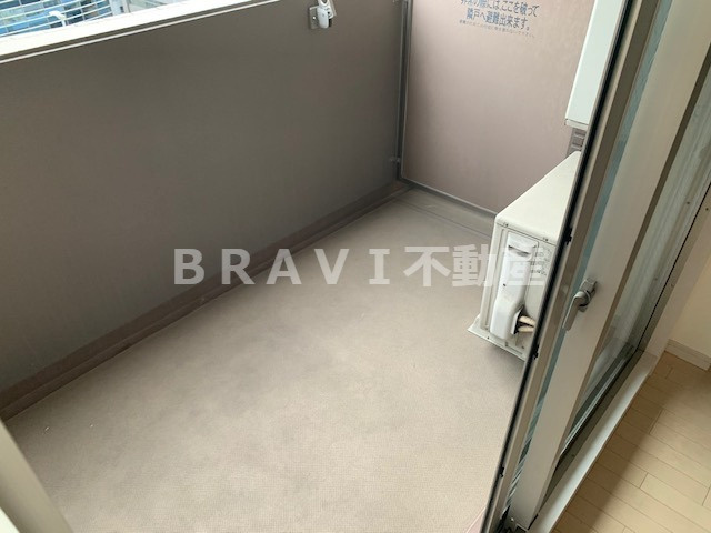 エスライズ本町東　BRAVI不動産のバルコニー|【エスライズ本町東】陽当たり良好なバルコニーです