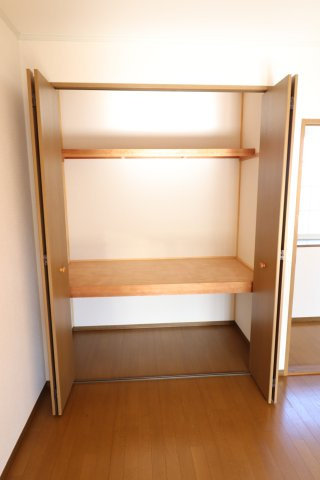 トラッドスクエアFの収納