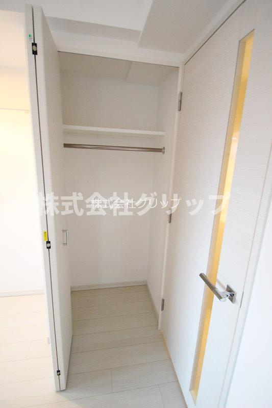 横浜市中区野毛町３丁目の賃貸マンションの収納