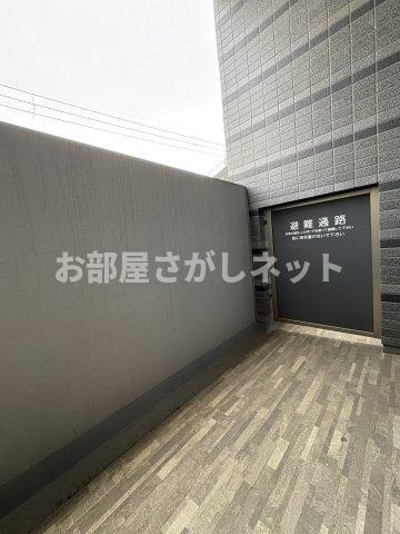 プラシア蒲田 ＴＨＥ ＧＲＡＮＤ ＲＥＳＩＤＥＮＣＥのバルコニー
