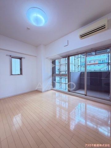 【居間・リビング】 | エスライズ本町東 | 同マンション別部屋参考写真