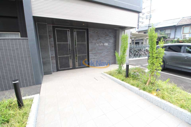 【エントランス】 | アルティザ淡路