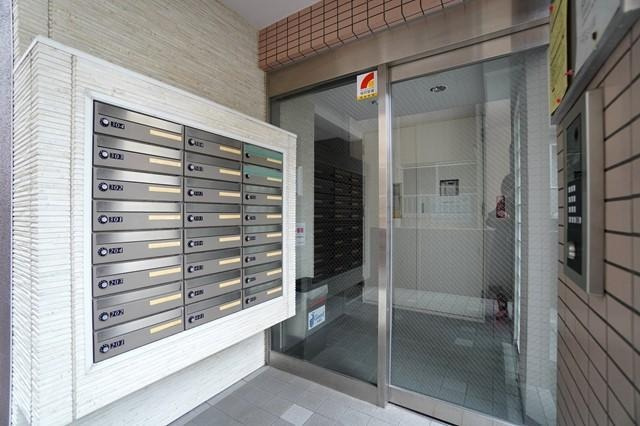 福岡市南区三宅３丁目の賃貸マンションのエントランス|エントランス写真