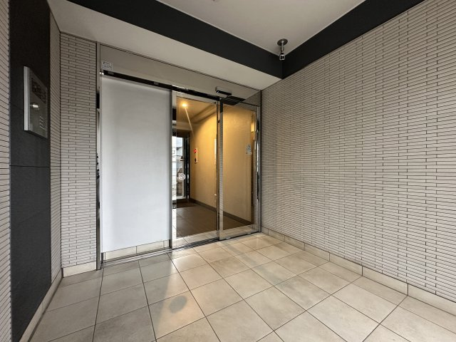 川崎市麻生区上麻生５丁目の賃貸マンションのロビー