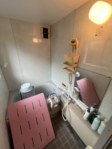 中古住宅　牧野町3丁目の浴室