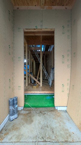大和市中央3丁目戸建貸家Aの玄関
