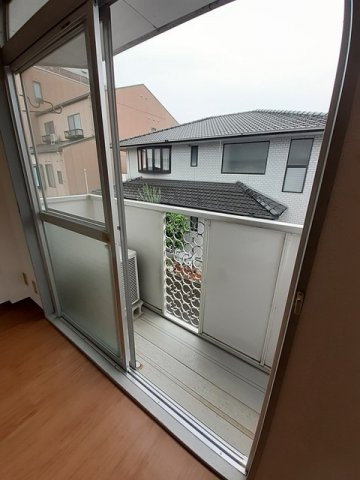 エルディム川西のバルコニー