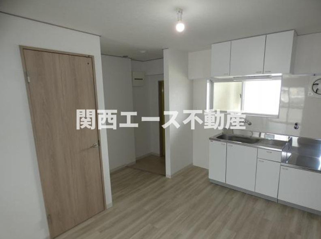 【玄関】 | 新栄プロパティー東大阪Ⅰ