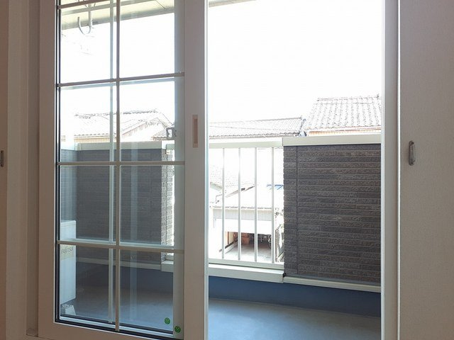 グレイスフル早川のバルコニー