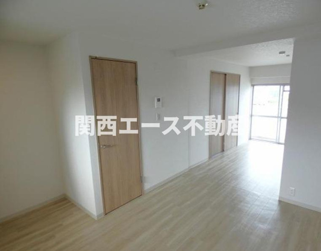 【居間・リビング】 | 新栄プロパティー東大阪Ⅰ