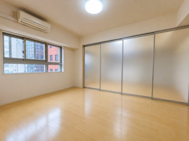 ワコーレ元町ザ・シティの洋室|ゆったりした洋室です