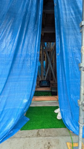 大和市中央3丁目戸建貸家Cの玄関