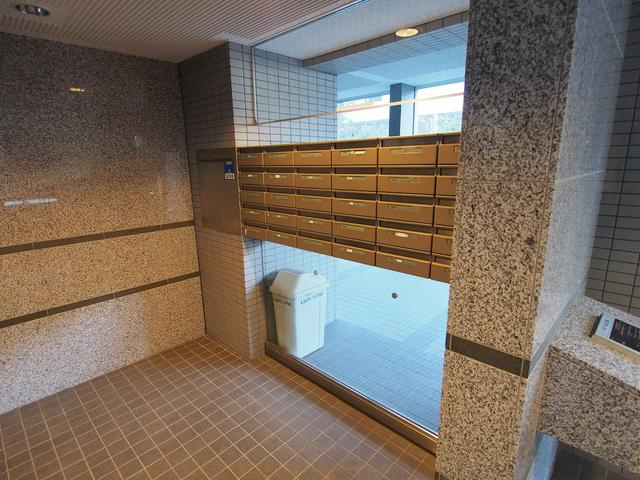 【エントランス】 | イーストヴァリュー弦巻