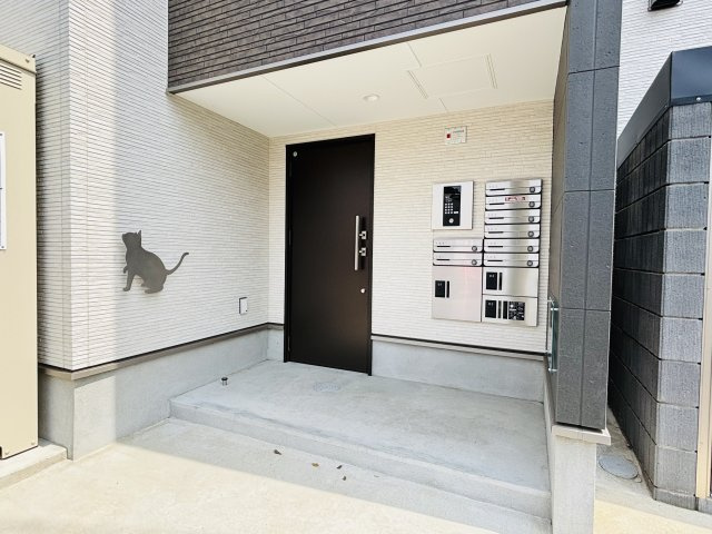 筑紫野市大字筑紫のアパートのエントランス|別号室タイプ