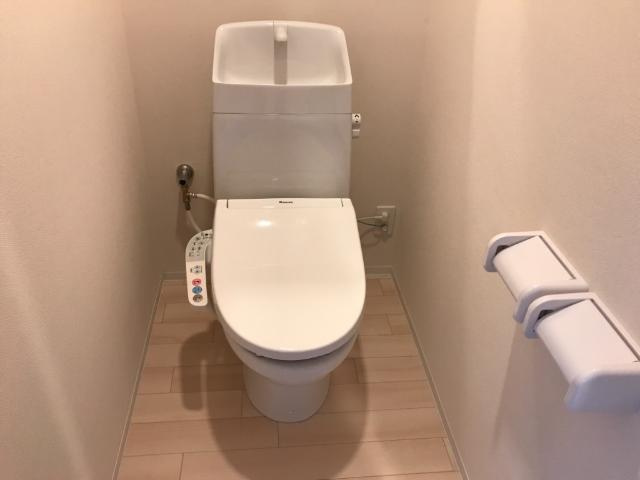ソル　グランデのトイレ|冬も快適な温水暖房便座
