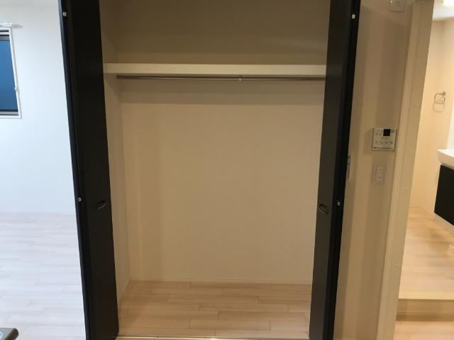 ソル　グランデの収納|上棚付のクローゼット