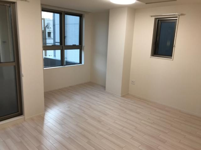 ソル　グランデの内装|明るい室内