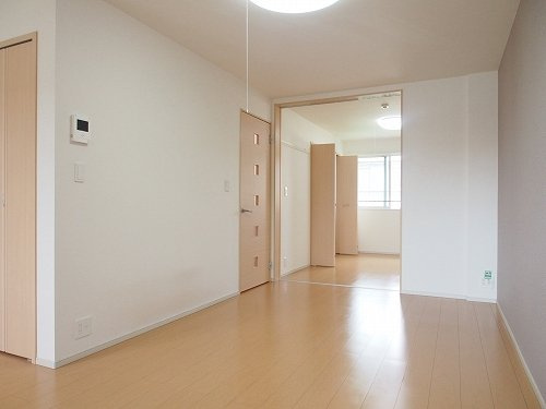 キャロル　参番館の居間・リビング