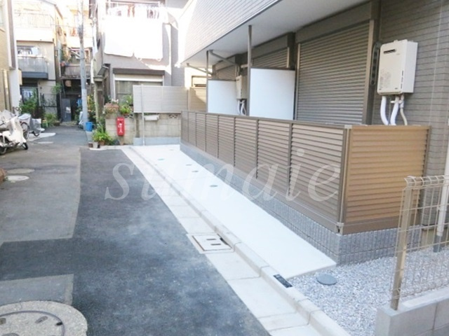 ソラーナ北赤羽のエントランス|建物前です☆