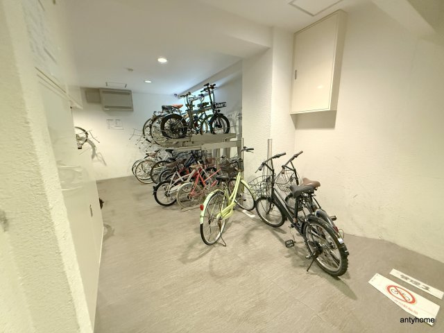 MARION　仲介手数料無料の駐車場