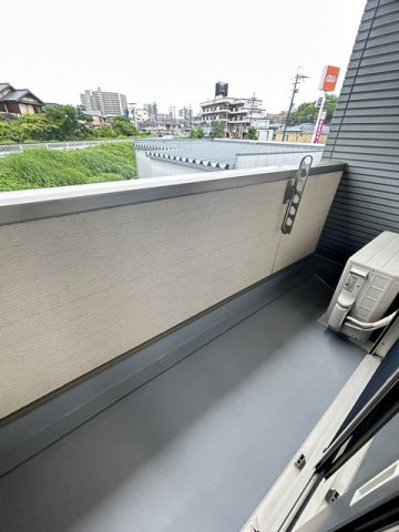 ウインズコートのバルコニー|バルコニー付きです