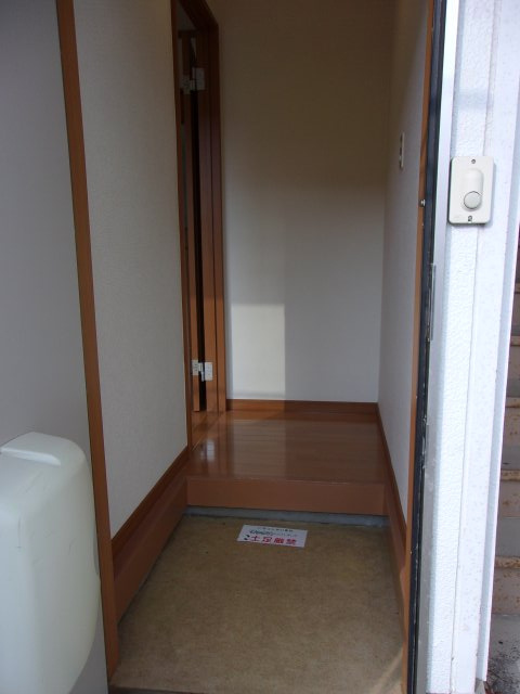 コーポGFの玄関